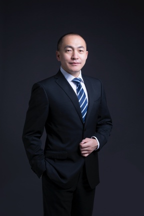 程鑫彬